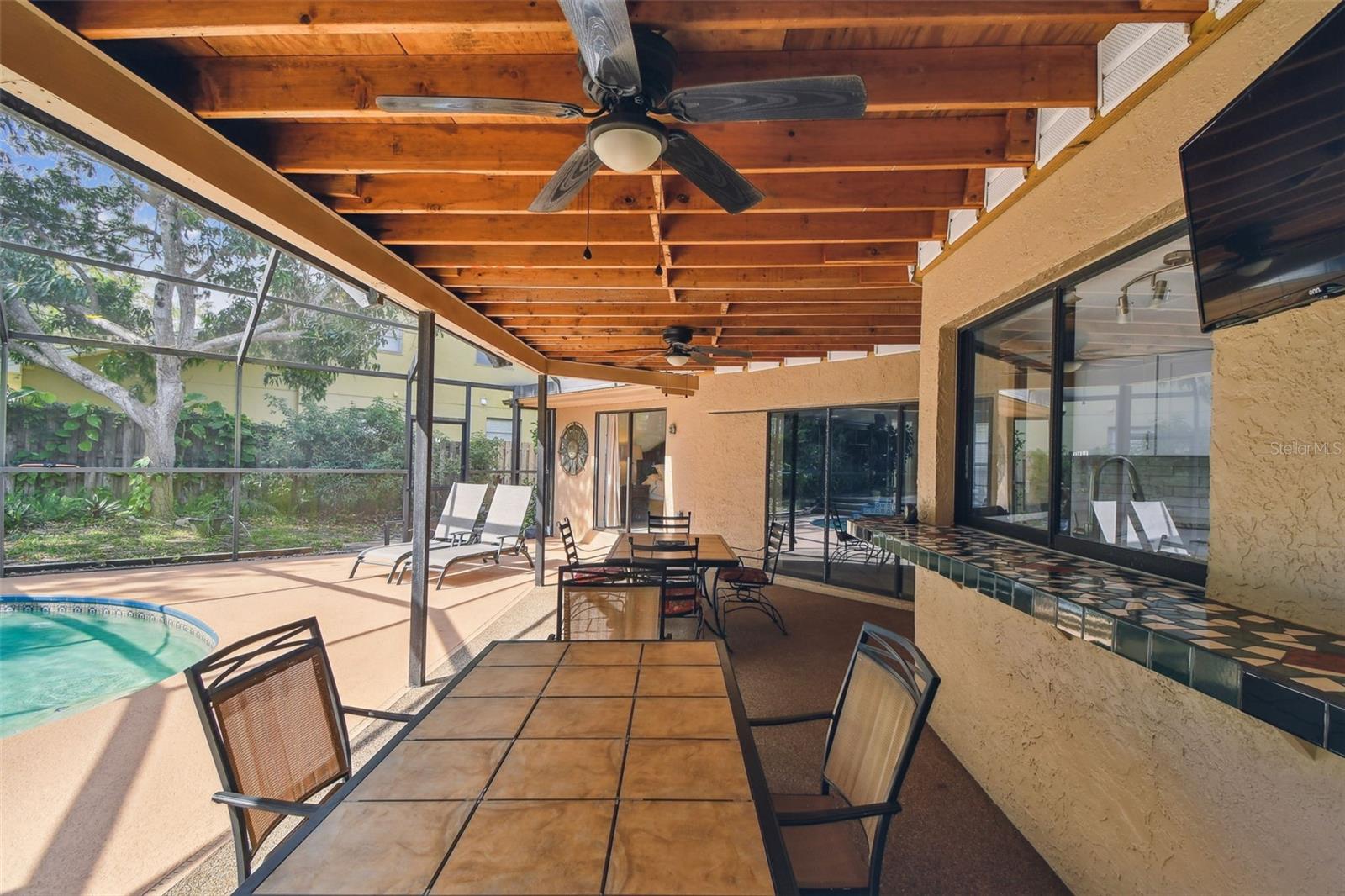 Image 46 of 71 For 854 Village Way