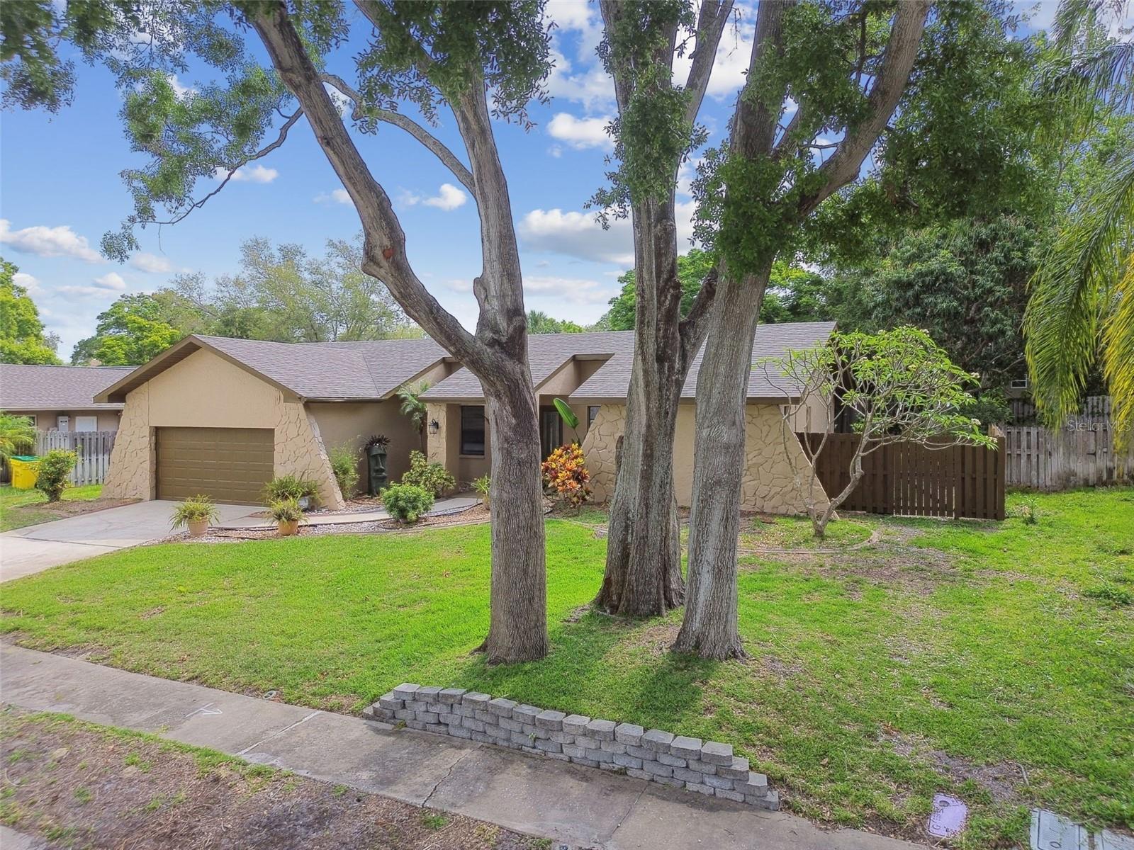Image 57 of 71 For 854 Village Way