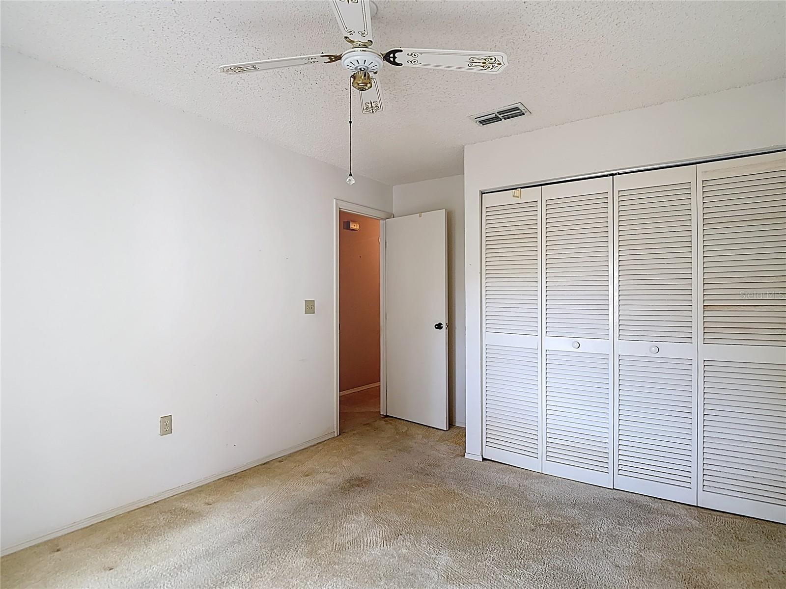 Image 37 of 60 For 120 Colony South Drive