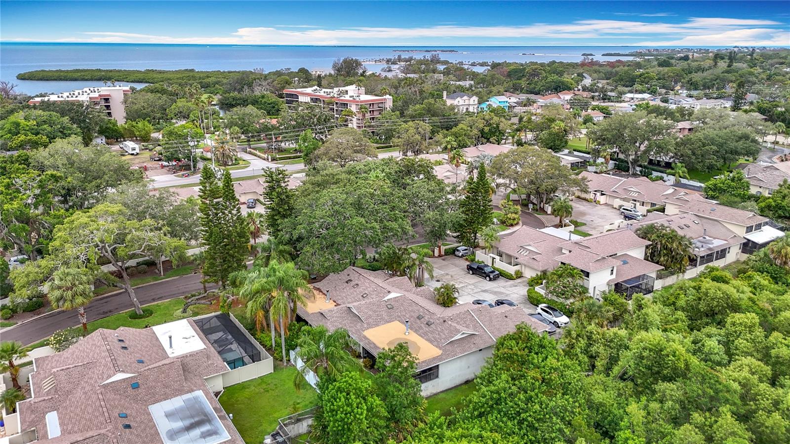 Image 52 of 60 For 120 Colony South Drive