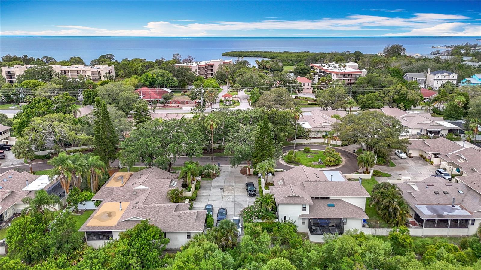Image 54 of 60 For 120 Colony South Drive