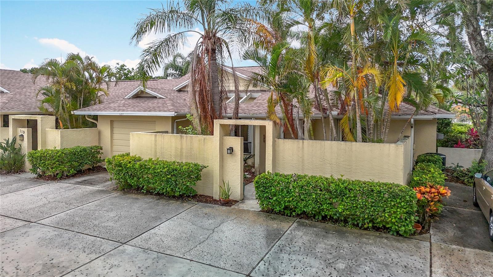 Image 59 of 60 For 120 Colony South Drive