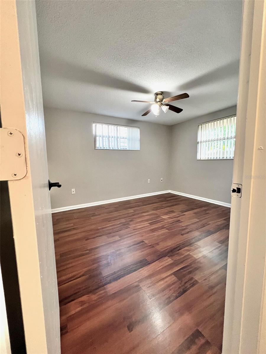 Image 32 of 42 For 8931 Ledgestone Lane