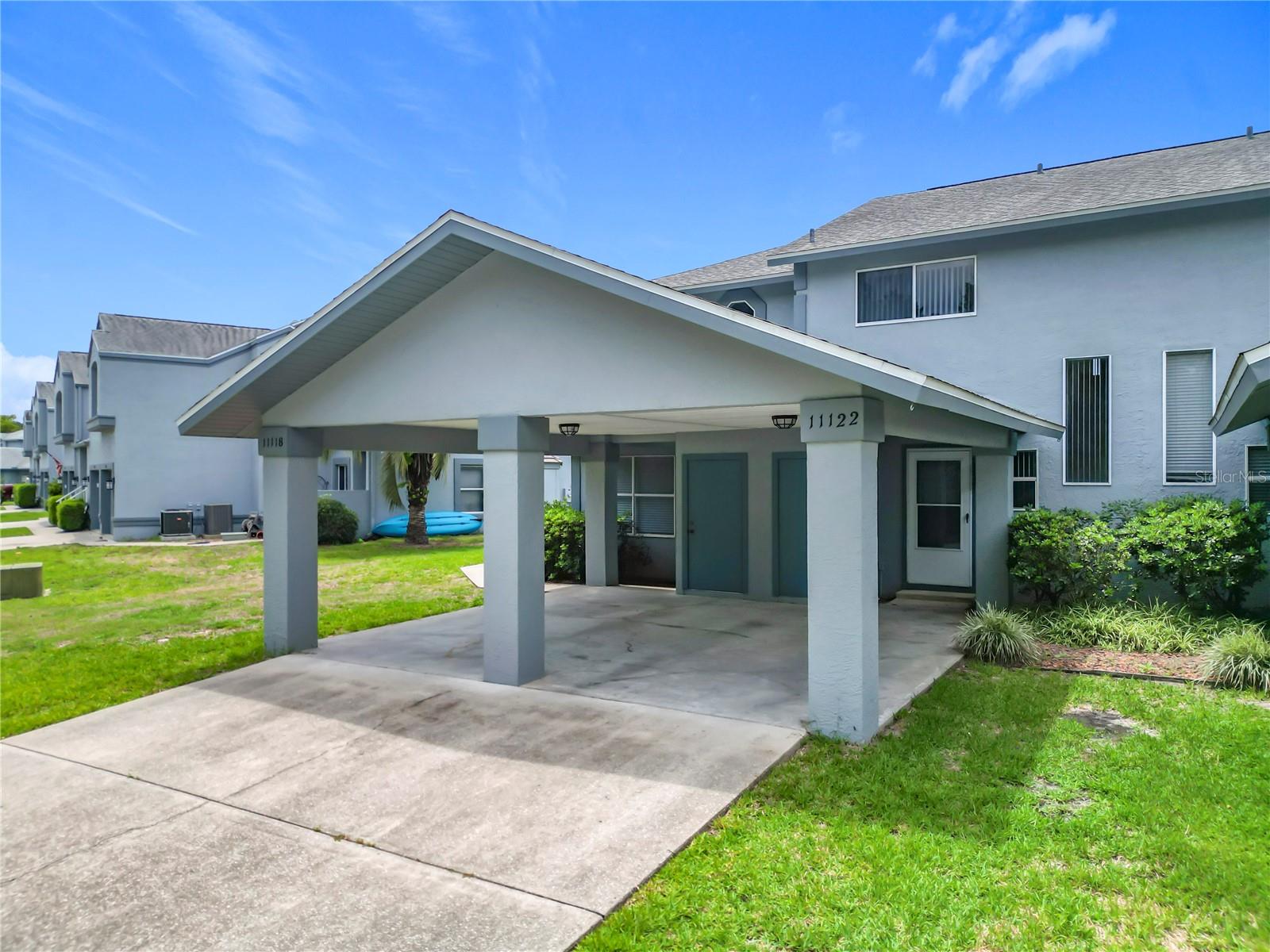 Image 2 of 49 For 11122 Cove Harbor Drive 112