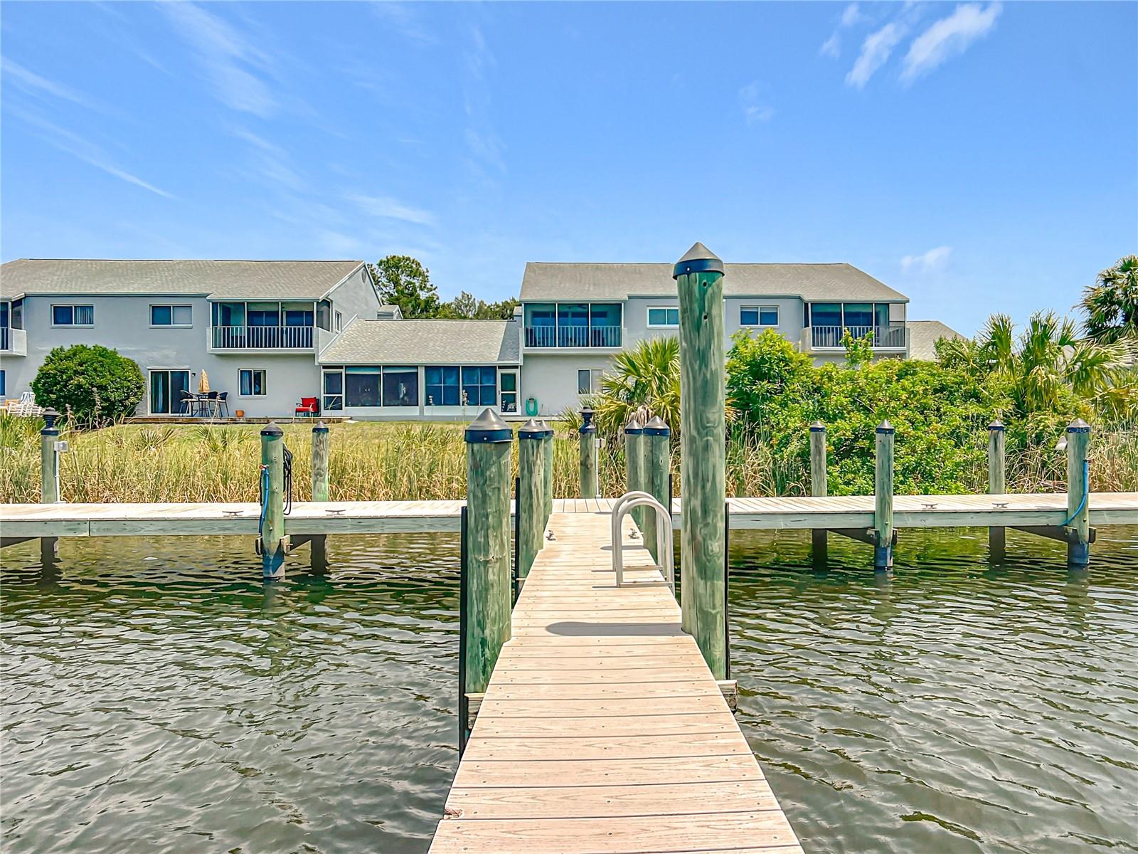 Image 31 of 49 For 11122 Cove Harbor Drive 112