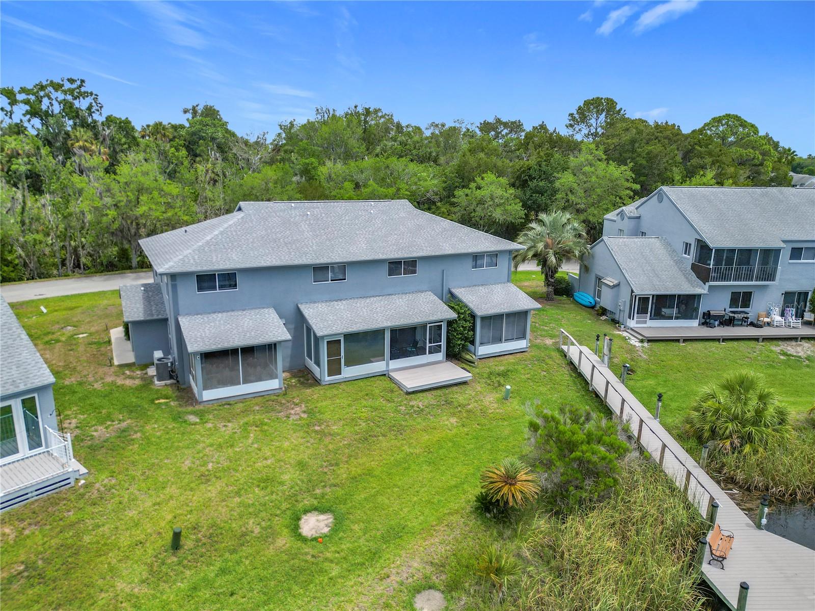 Image 34 of 49 For 11122 Cove Harbor Drive 112