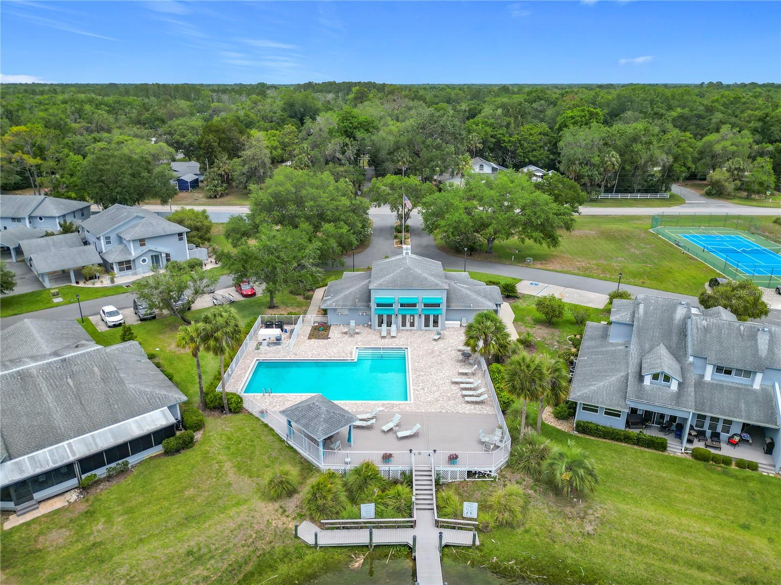 Image 41 of 49 For 11122 Cove Harbor Drive 112