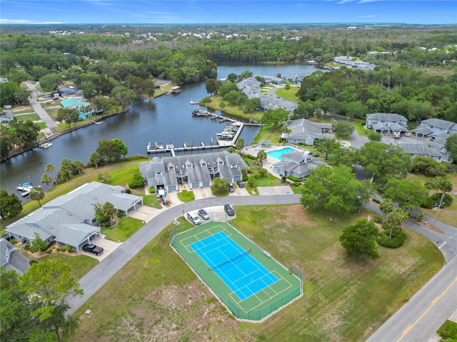 Image 46 of 49 For 11122 Cove Harbor Drive 112