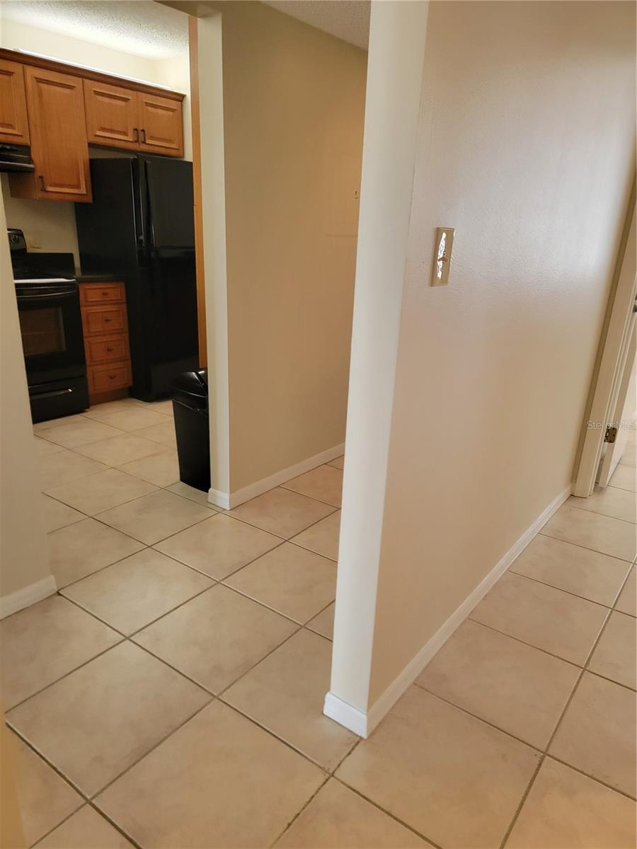 Image 21 of 32 For 2424 W Tampa Bay Blvd  M-201
