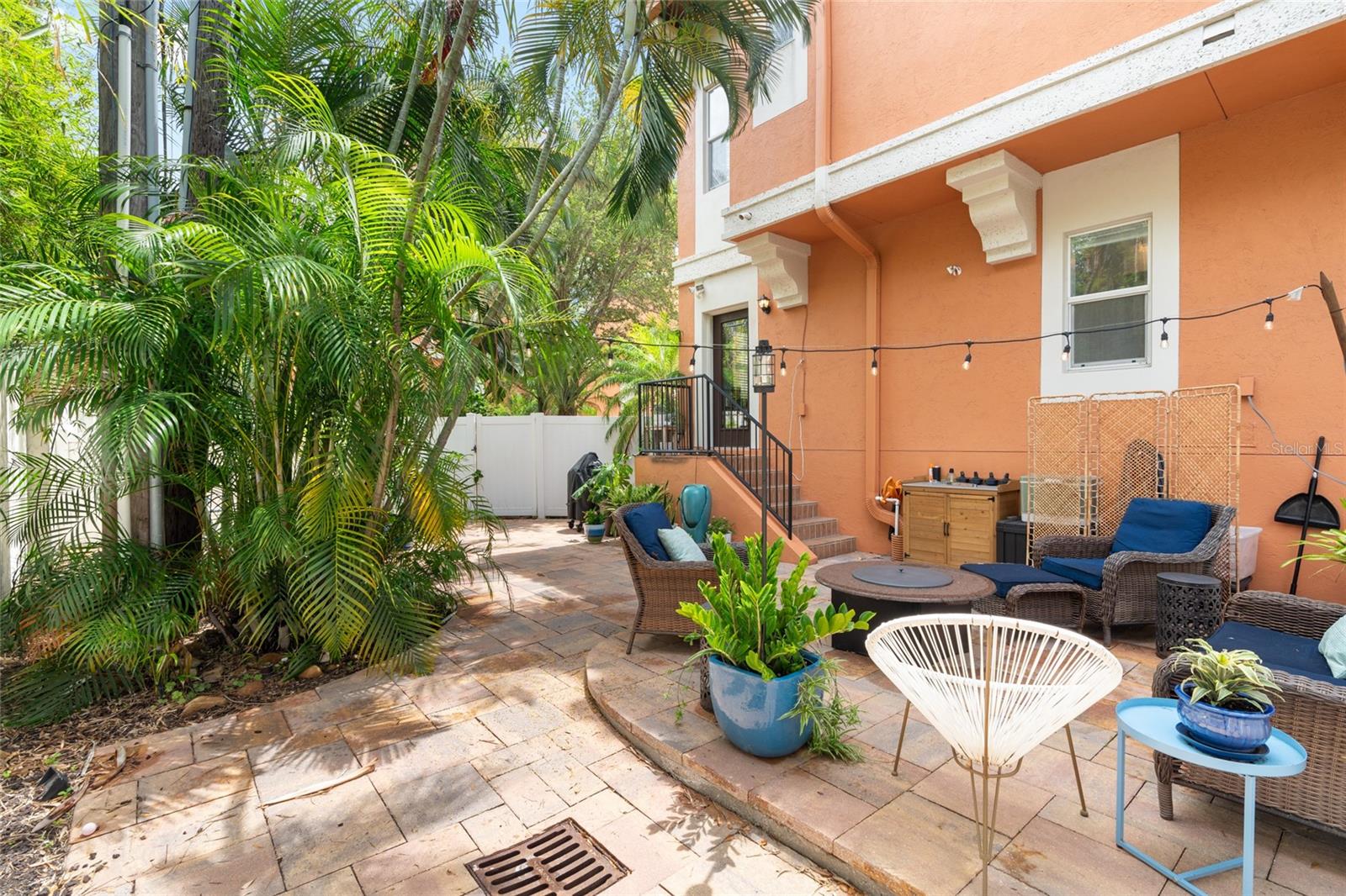 Image 25 of 52 For 904 Villa Venicia Way