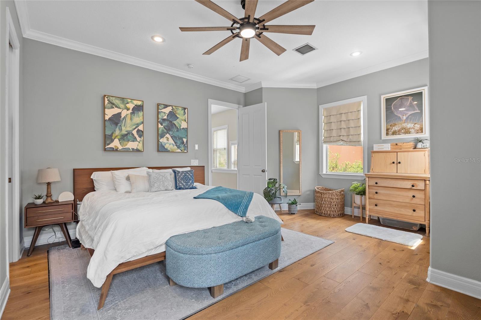 Image 26 of 52 For 904 Villa Venicia Way