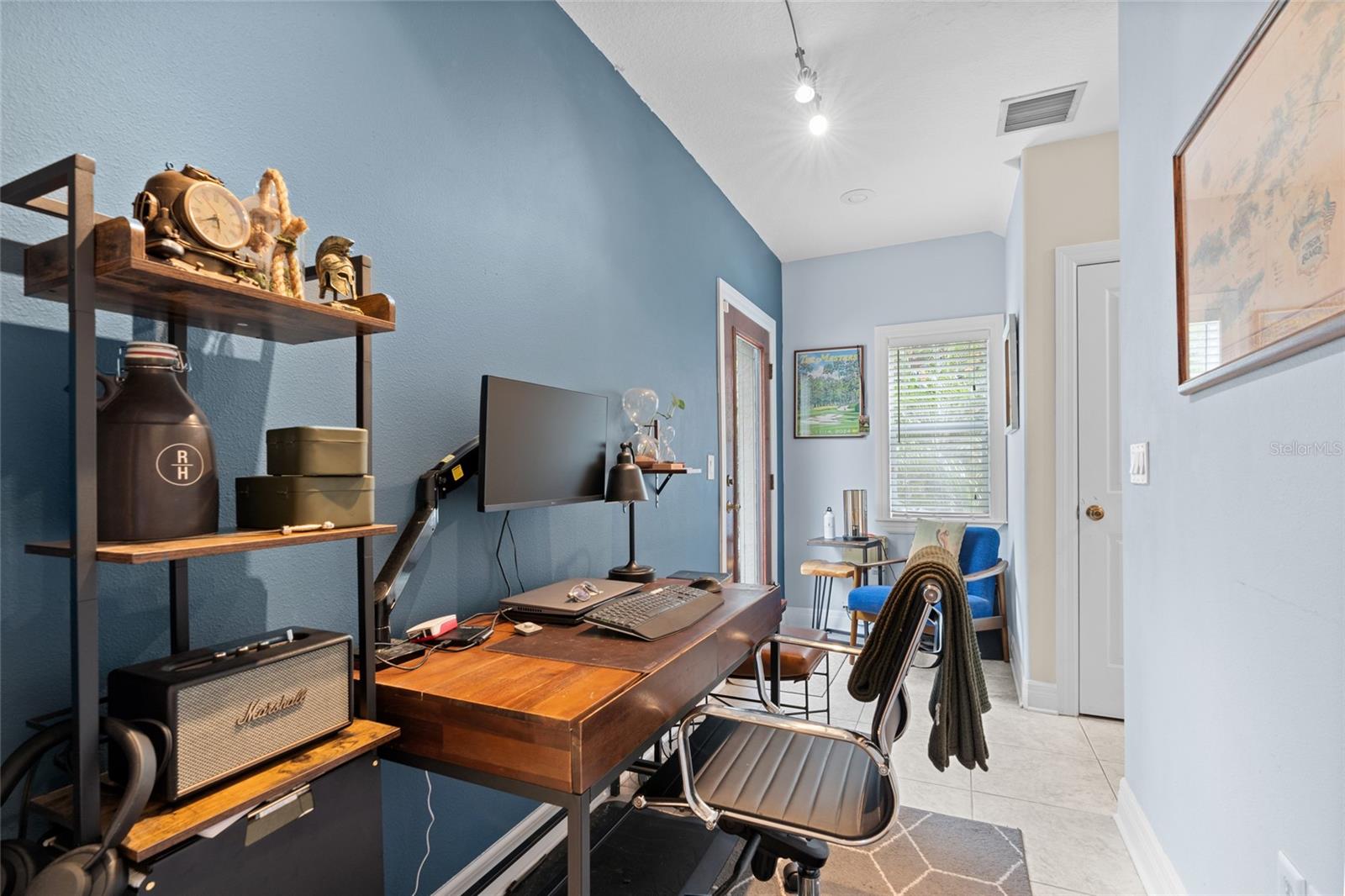 Image 37 of 52 For 904 Villa Venicia Way