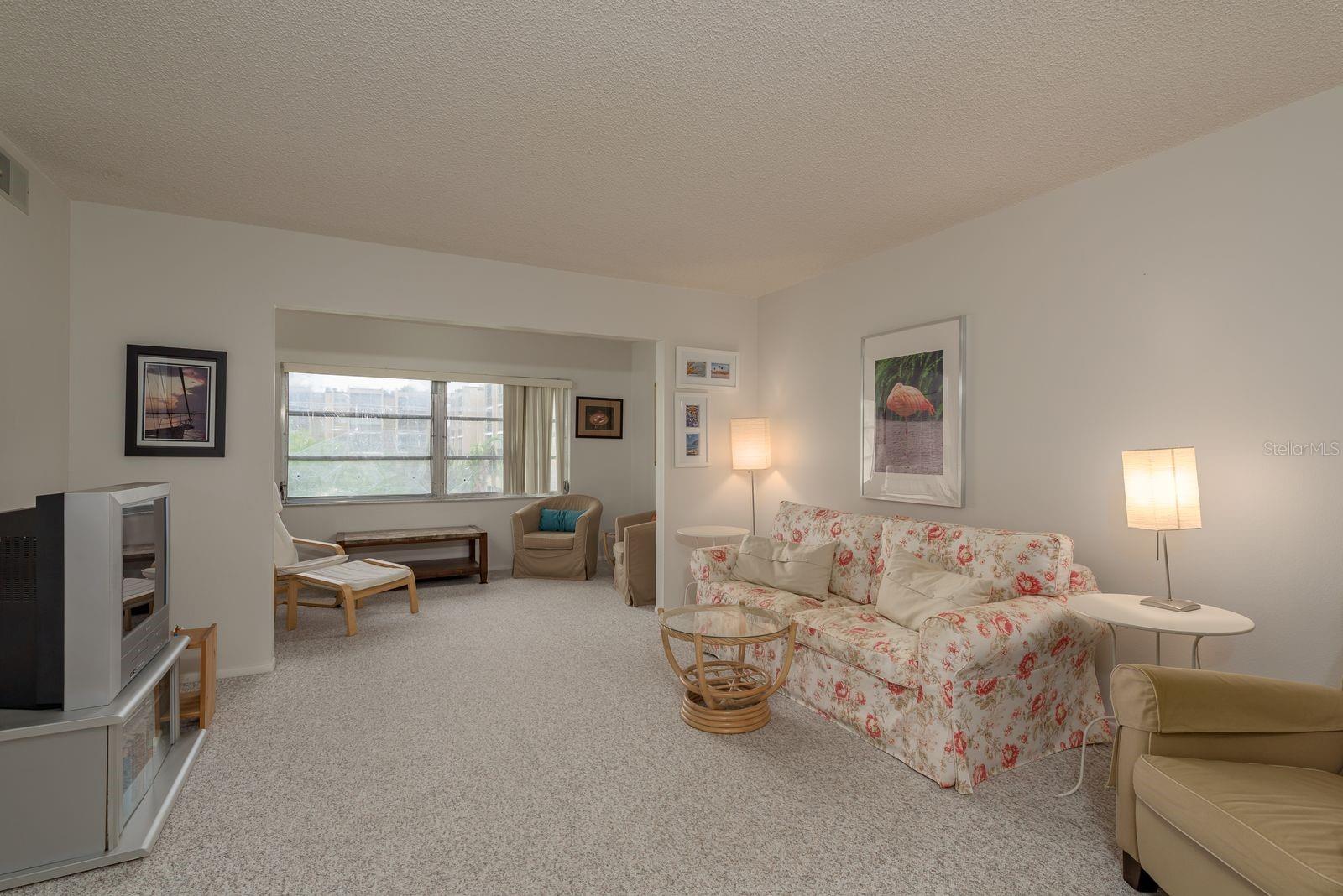 Image 6 of 26 For 1241 Martin Luther King Jr Avenue 302