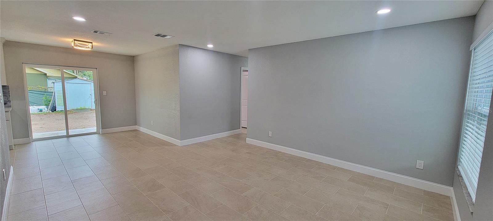 Image 10 of 43 For 4011 Clifton Street