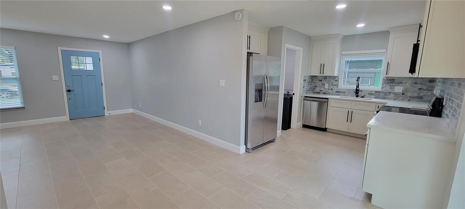 Image 12 of 43 For 4011 Clifton Street