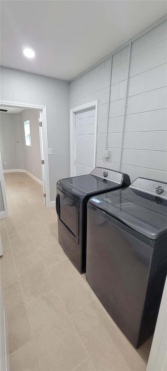 Image 21 of 43 For 4011 Clifton Street