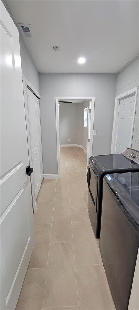 Image 22 of 43 For 4011 Clifton Street