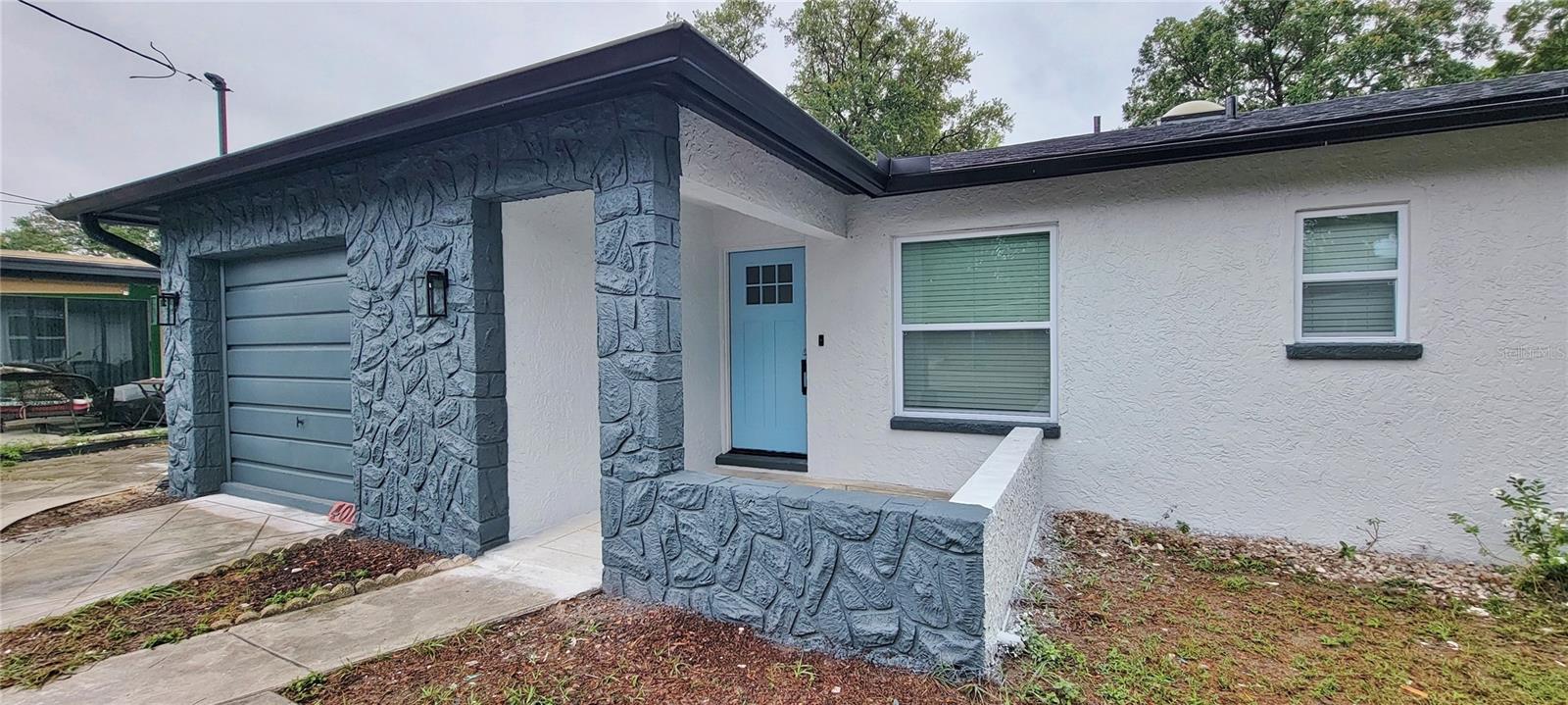 Image 4 of 43 For 4011 Clifton Street