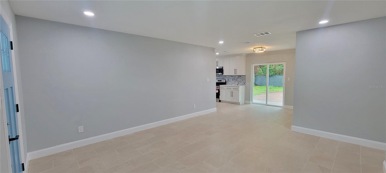 Image 8 of 43 For 4011 Clifton Street