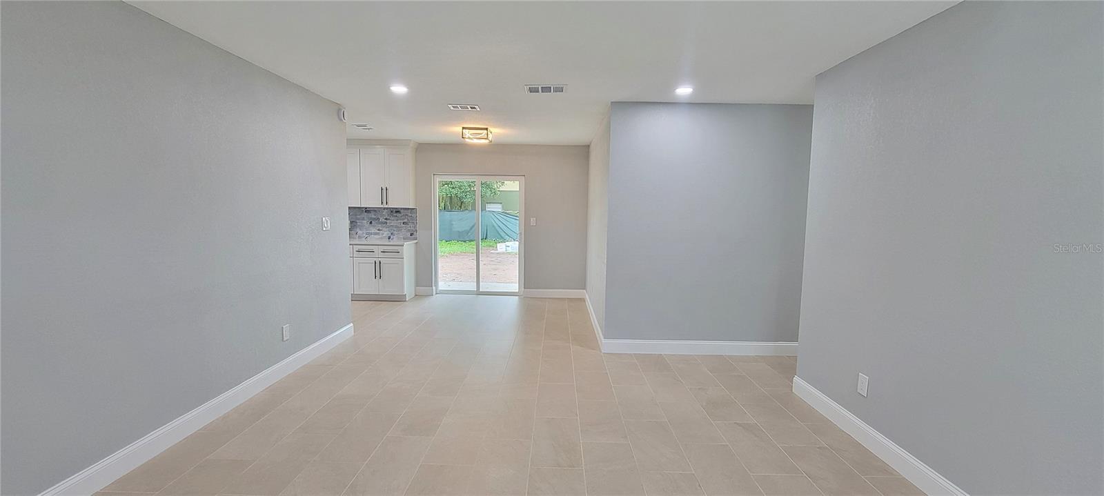 Image 9 of 43 For 4011 Clifton Street
