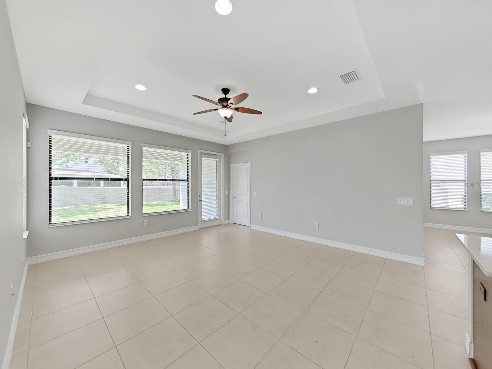 Image 16 of 43 For 4063 Medicci Lane