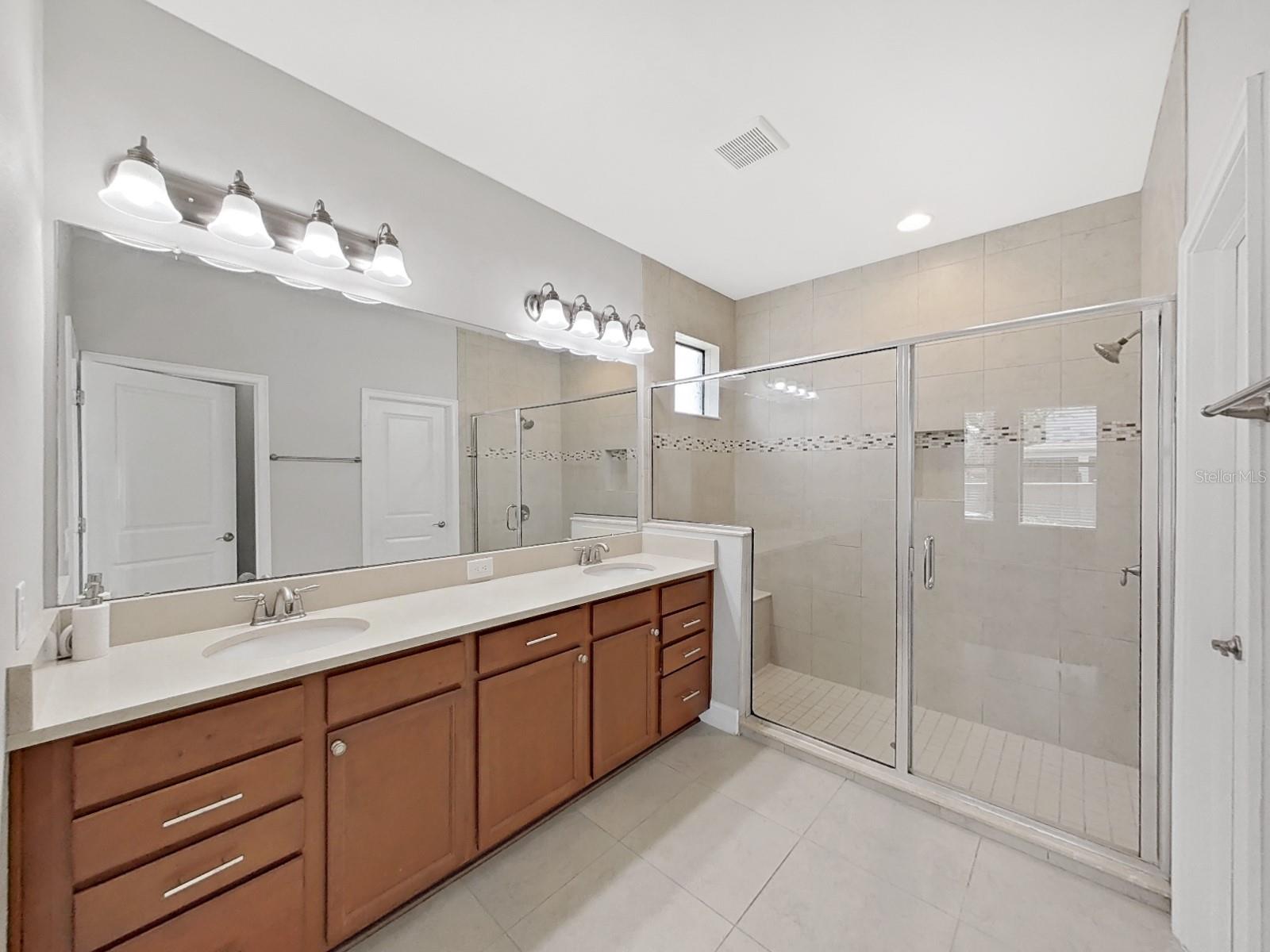 Image 21 of 43 For 4063 Medicci Lane