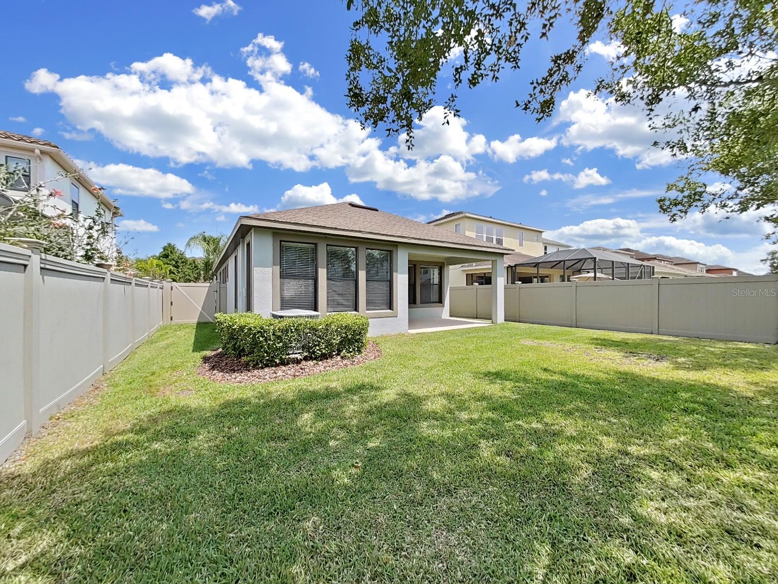 Image 32 of 43 For 4063 Medicci Lane