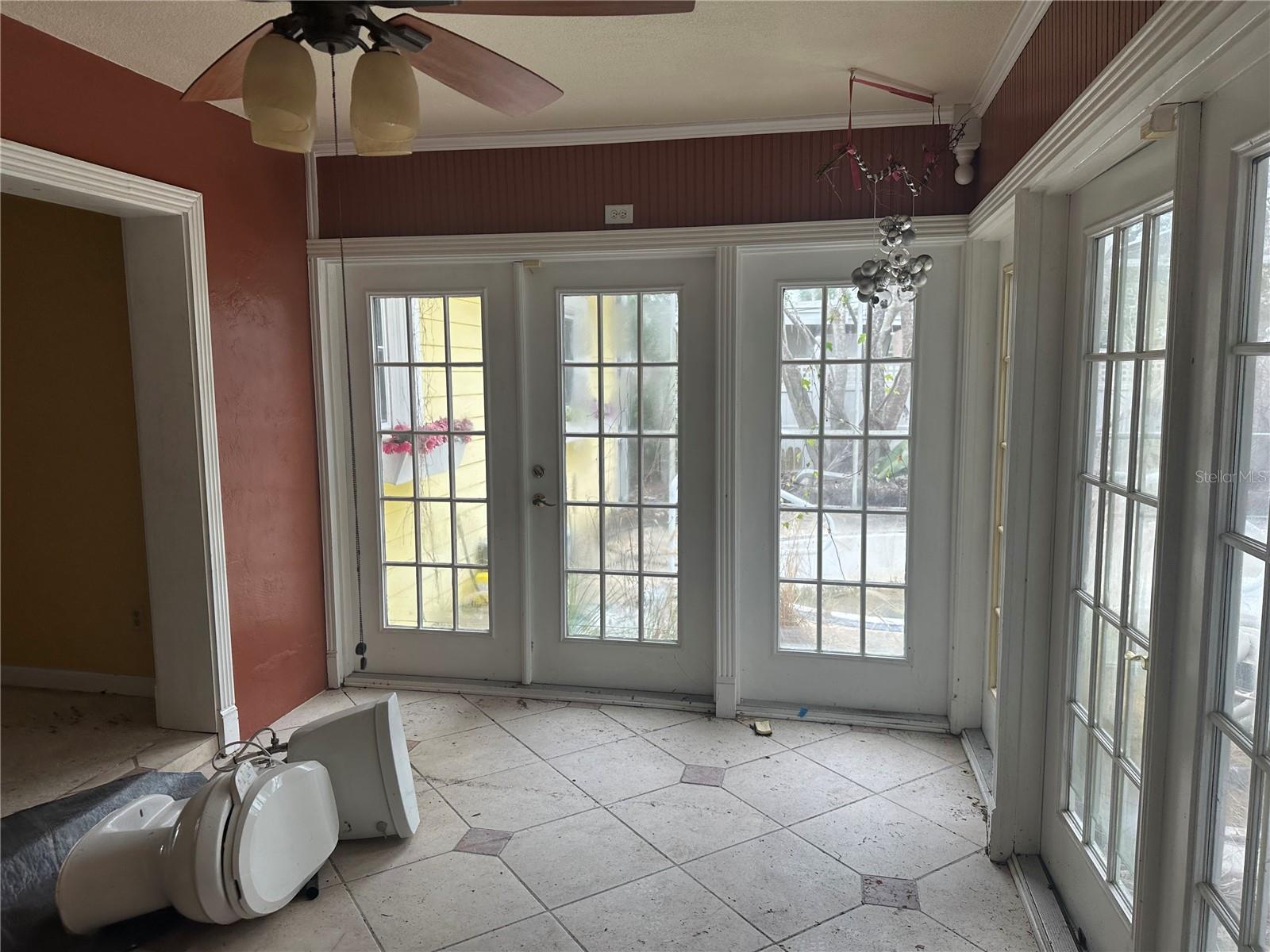 Image 10 of 17 For 2817 Miriam Street S