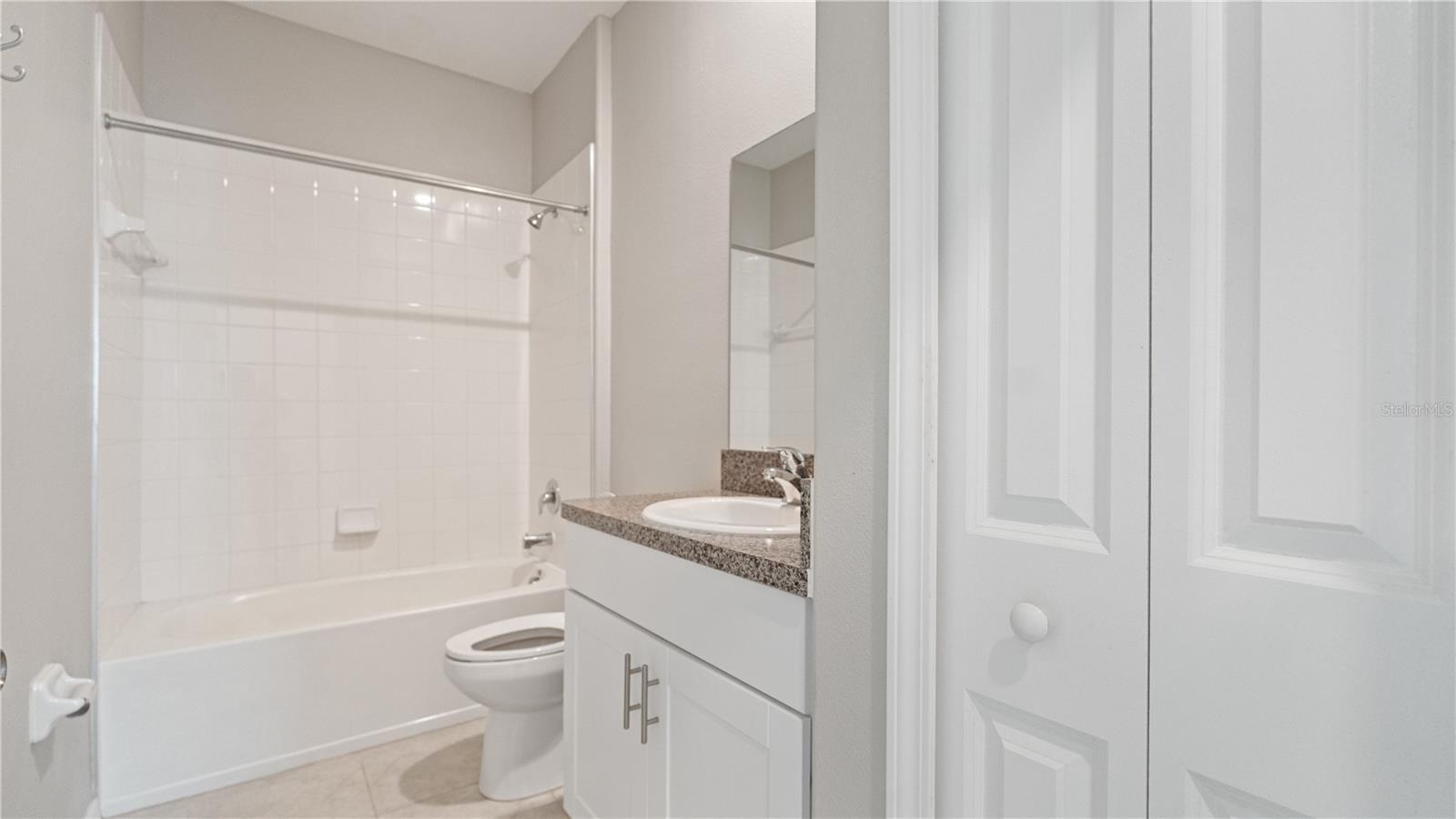Image 24 of 38 For 13423 Crest Lake Drive