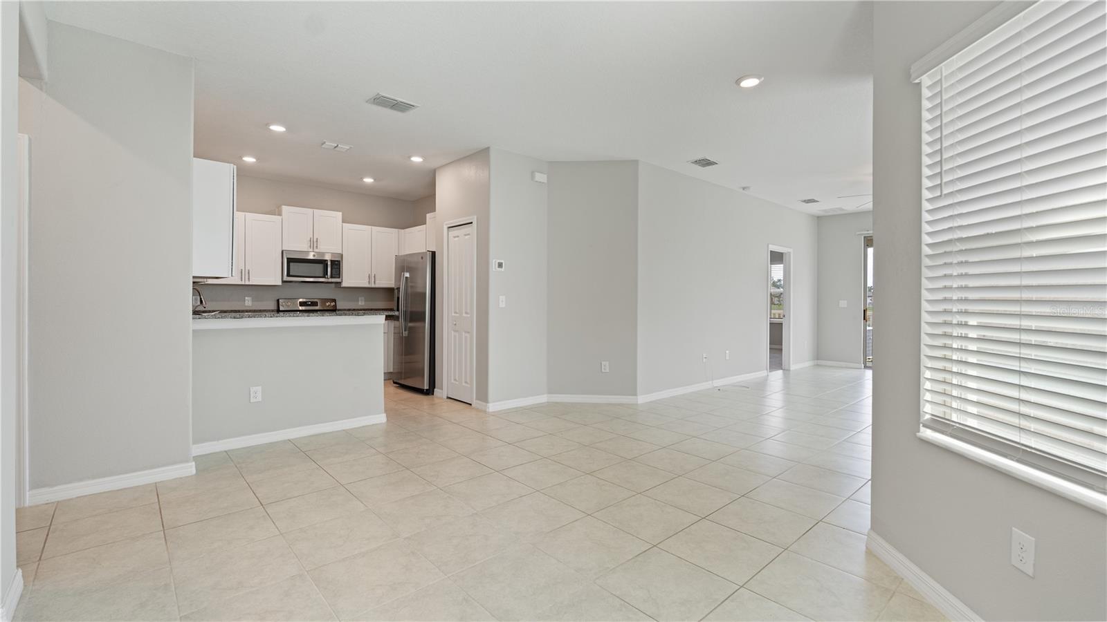 Image 4 of 38 For 13423 Crest Lake Drive