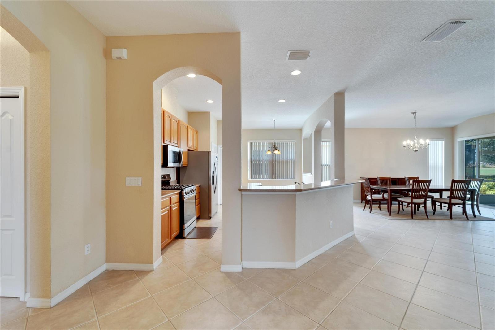 Image 11 of 58 For 1013 Emerald Dunes Drive