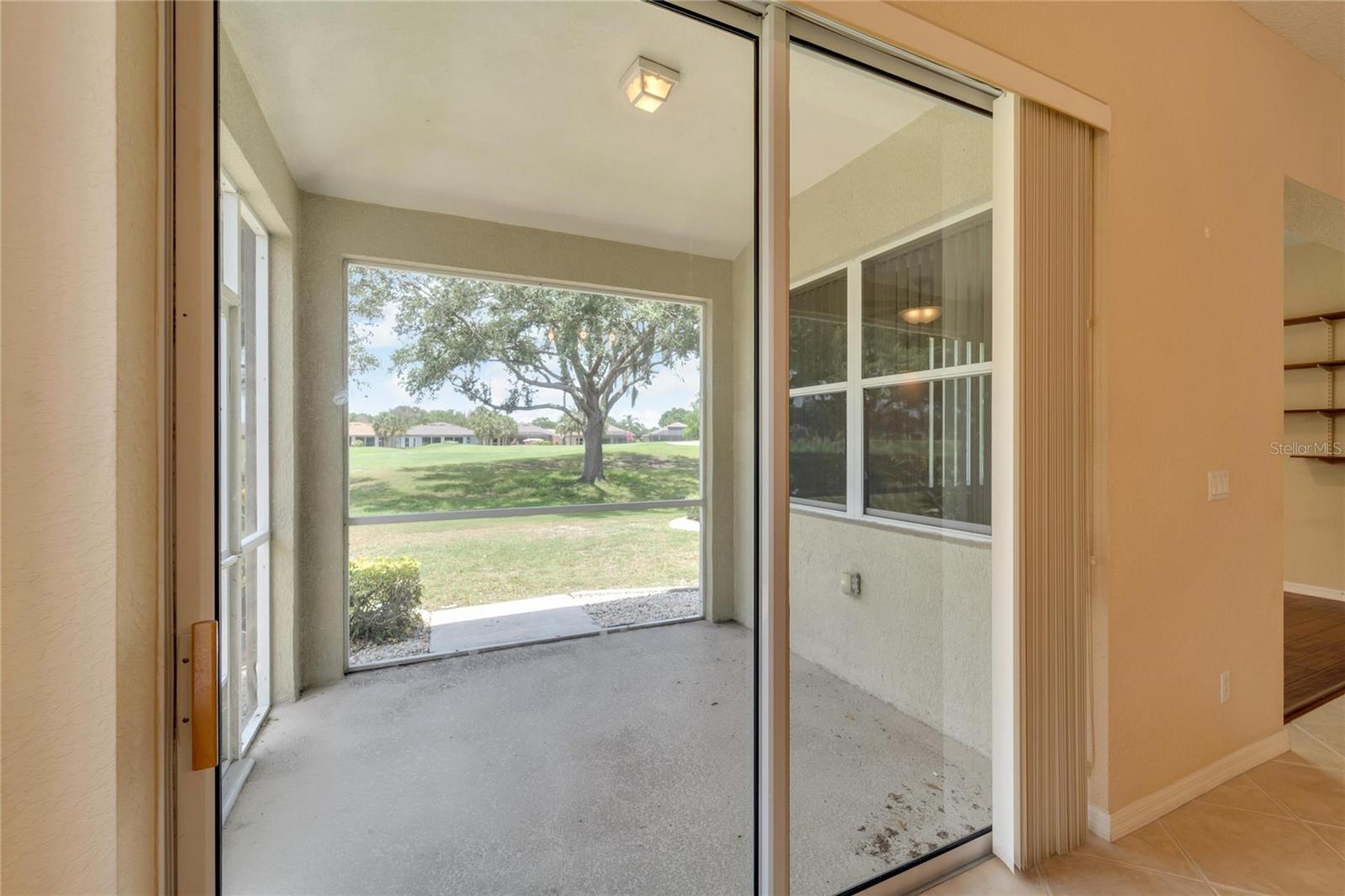 Image 18 of 58 For 1013 Emerald Dunes Drive