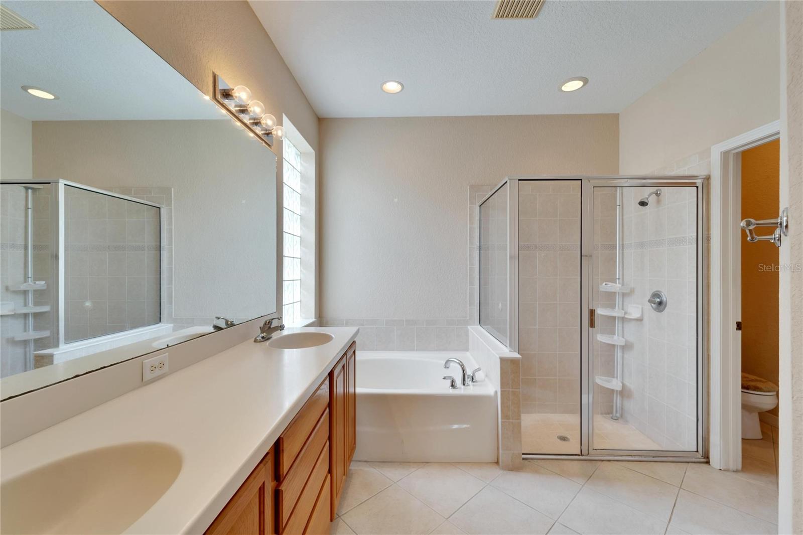 Image 36 of 58 For 1013 Emerald Dunes Drive