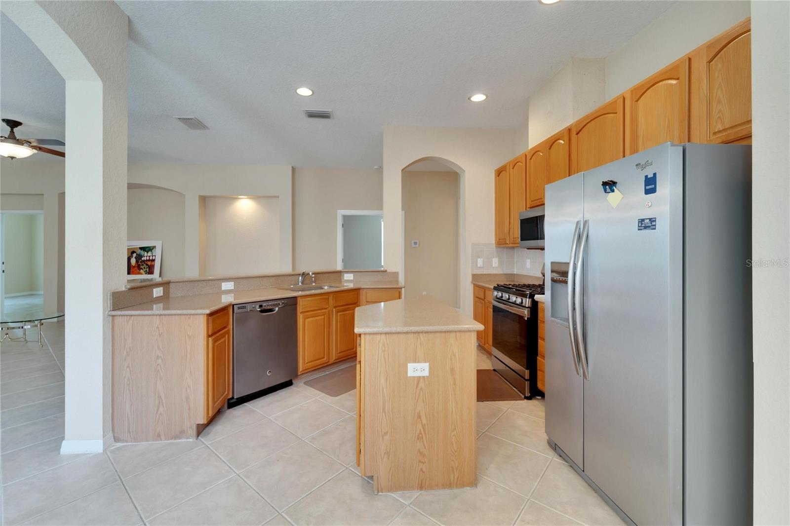 Image 5 of 58 For 1013 Emerald Dunes Drive