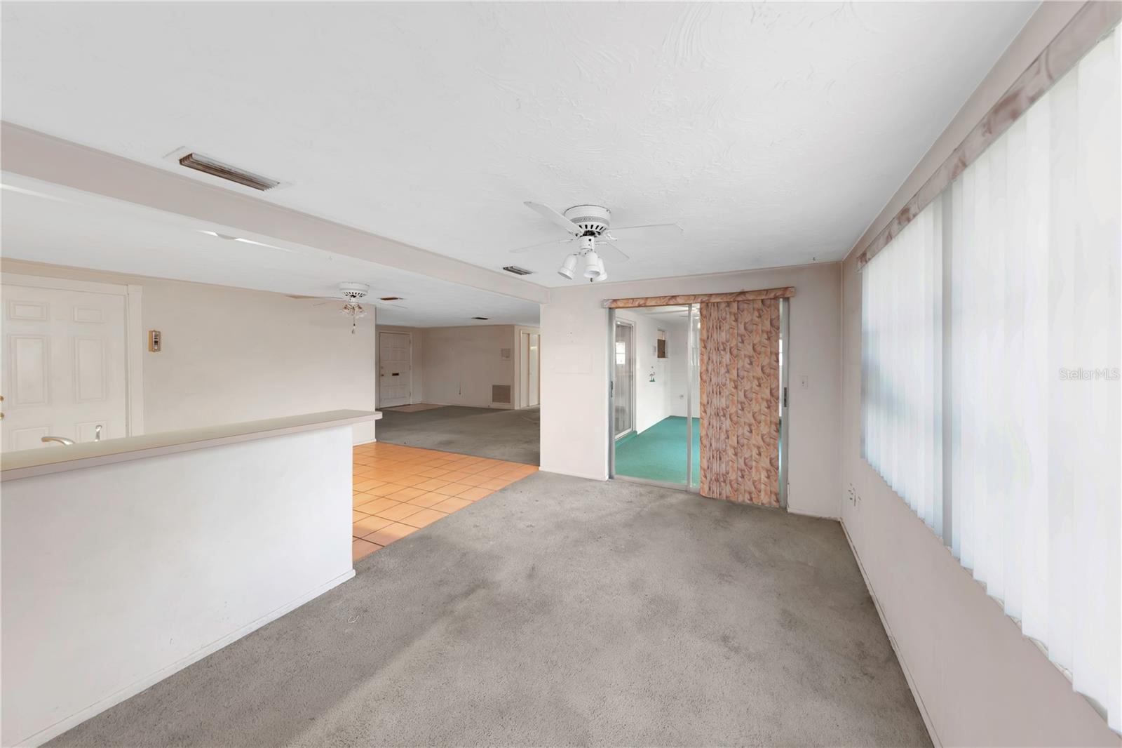 Image 11 of 25 For 3243 Eisenhower Drive