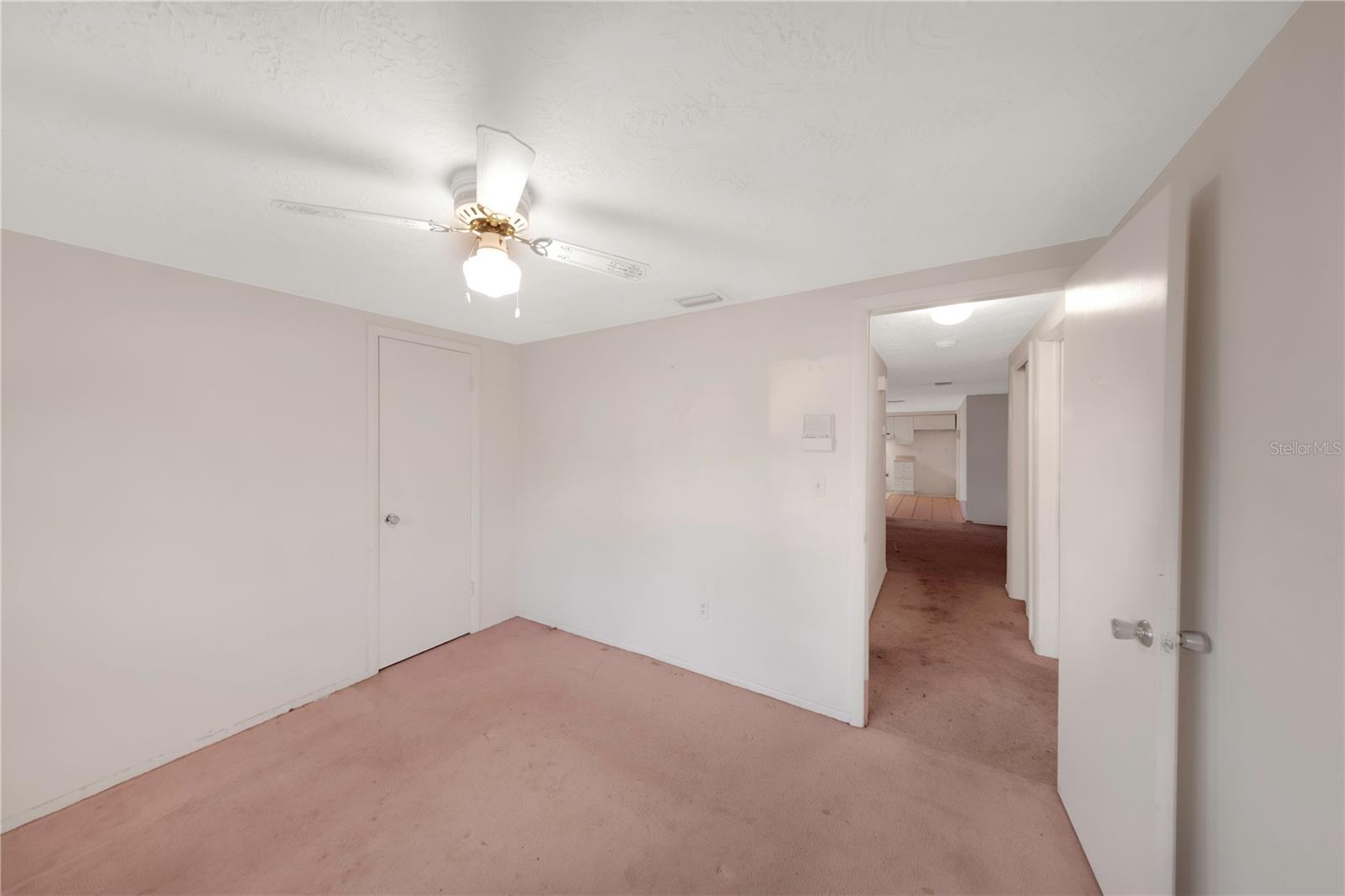 Image 20 of 25 For 3243 Eisenhower Drive