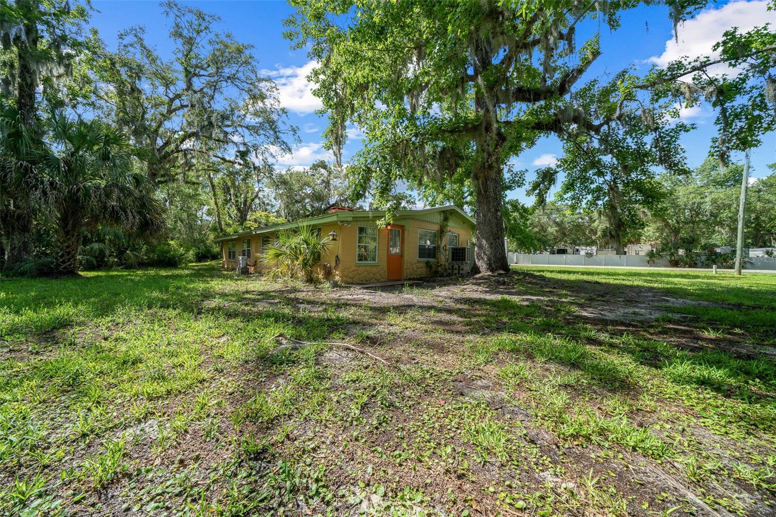 Image 48 of 59 For 10170 & 10138 Yulee Drive