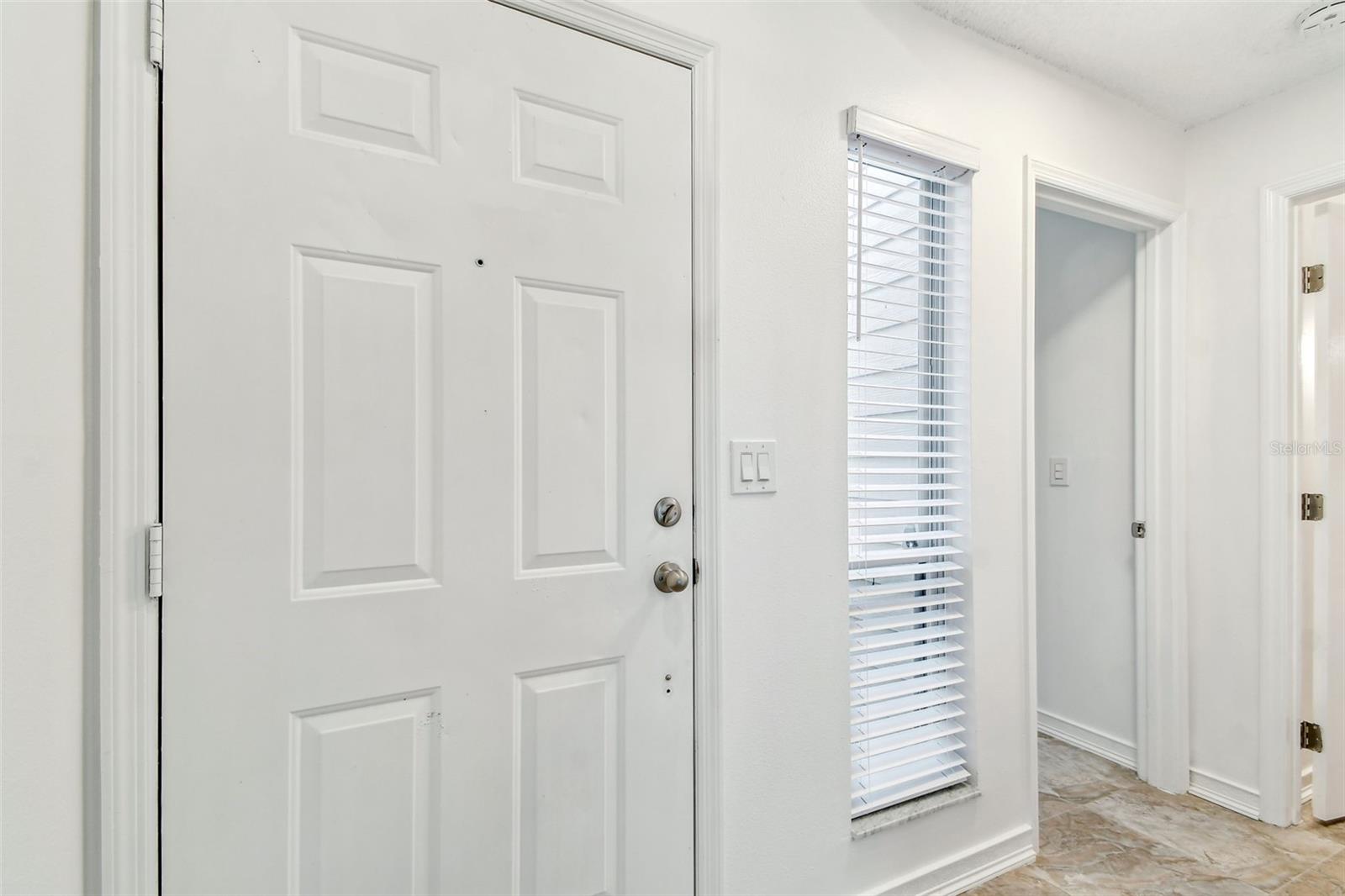 Image 31 of 84 For 232 Hunter Court