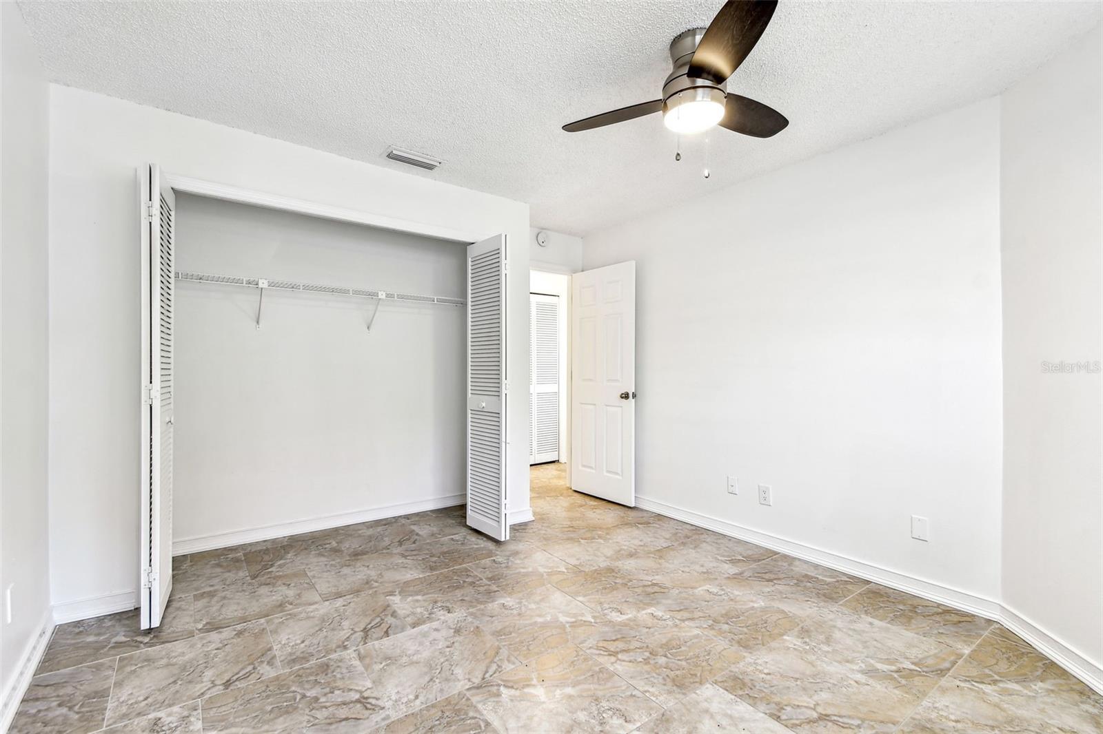 Image 35 of 84 For 232 Hunter Court