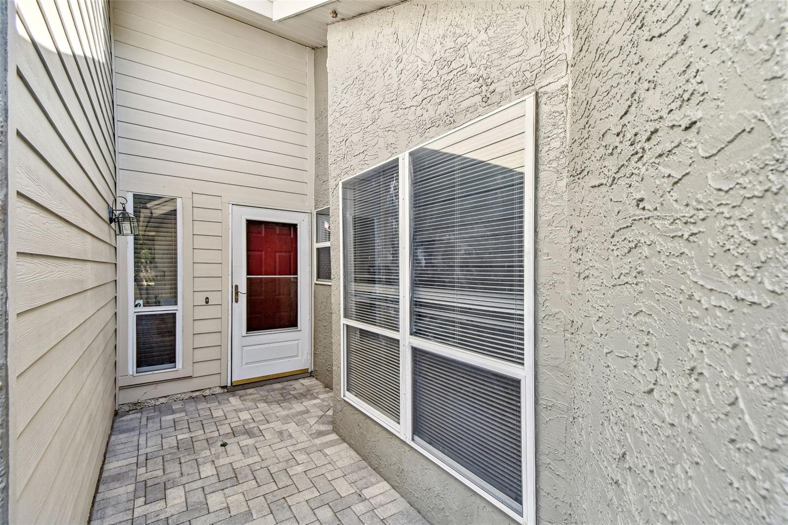 Image 7 of 84 For 232 Hunter Court