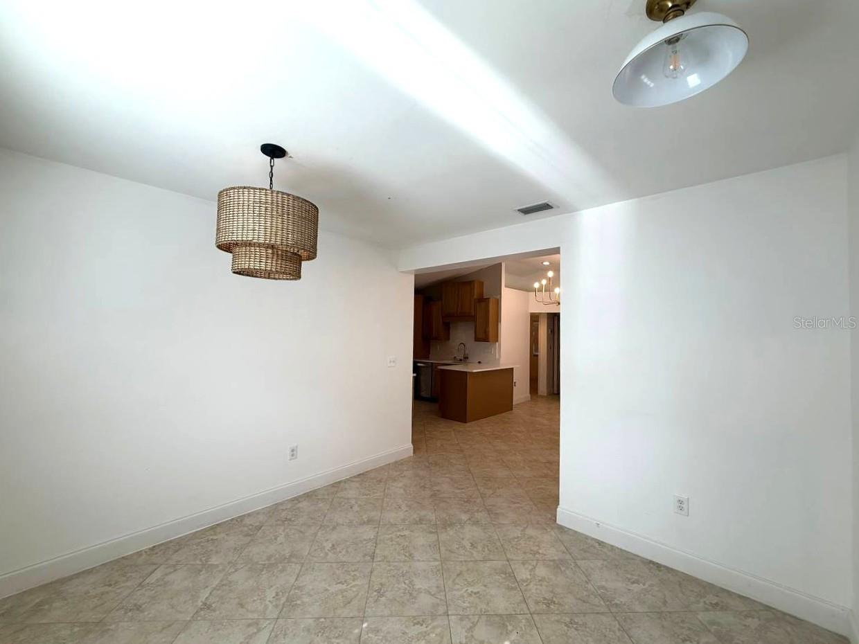 Image 3 of 29 For 3002 Meadow Street