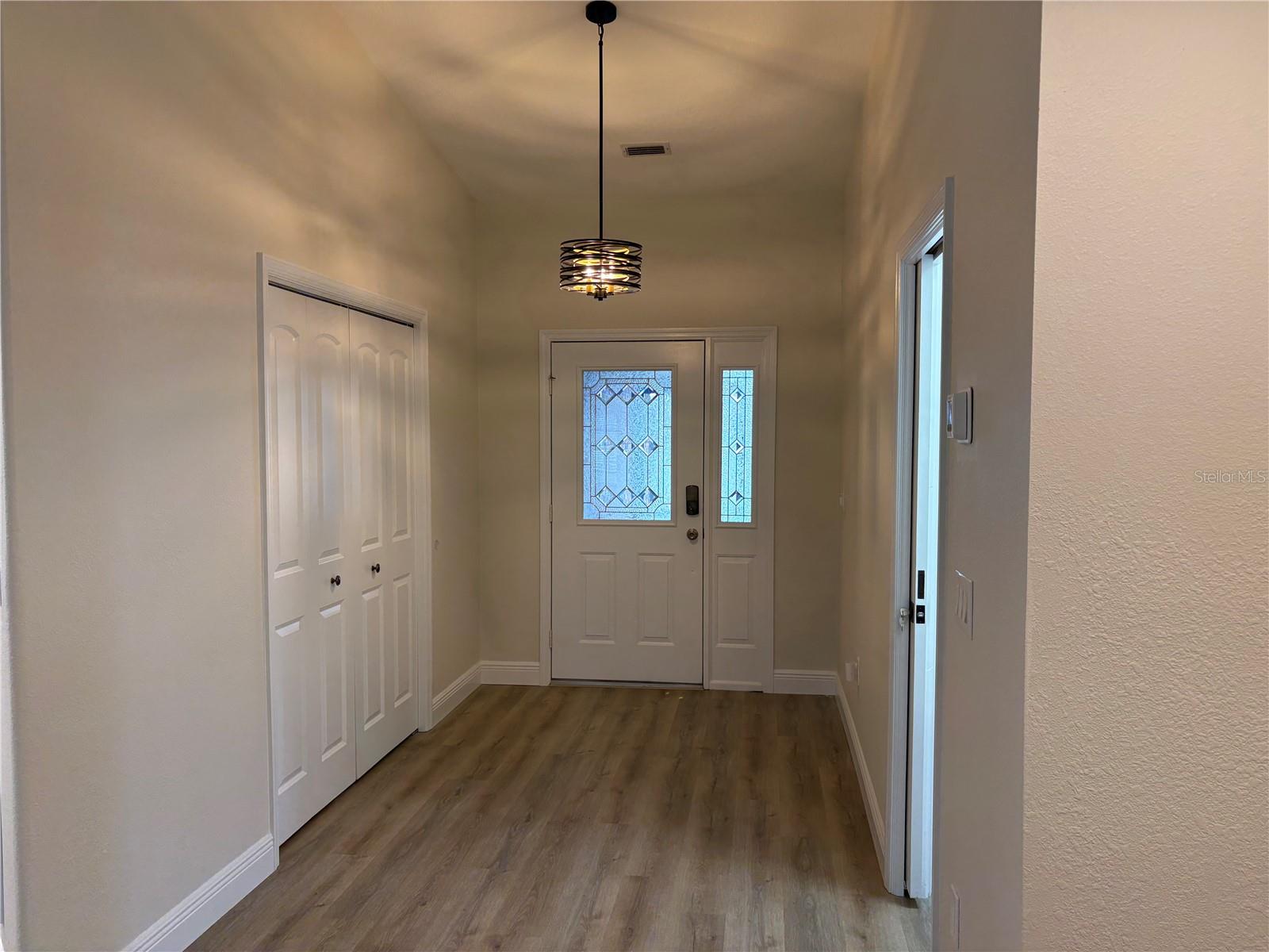 Image 7 of 26 For 6533 Brentwood Drive