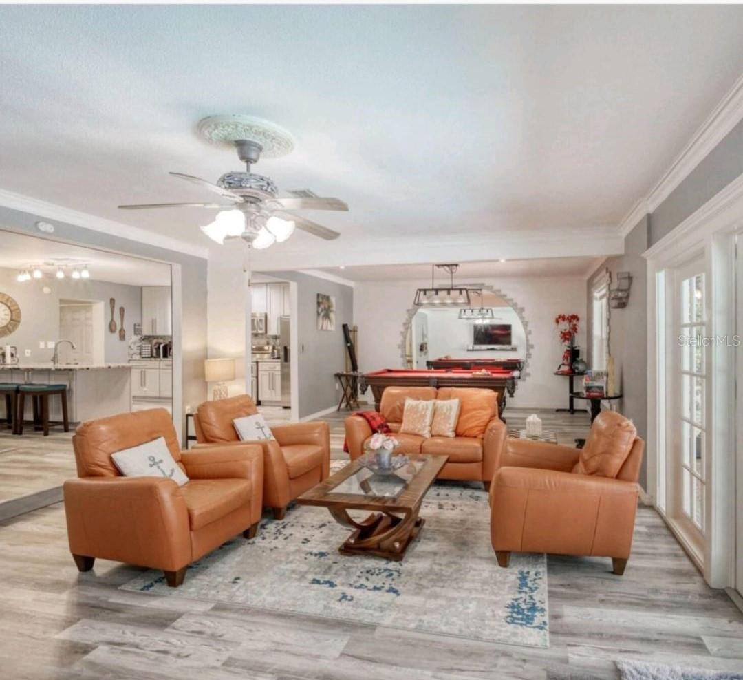 Listing photo id 2 for 5153 Miller Bayou Drive