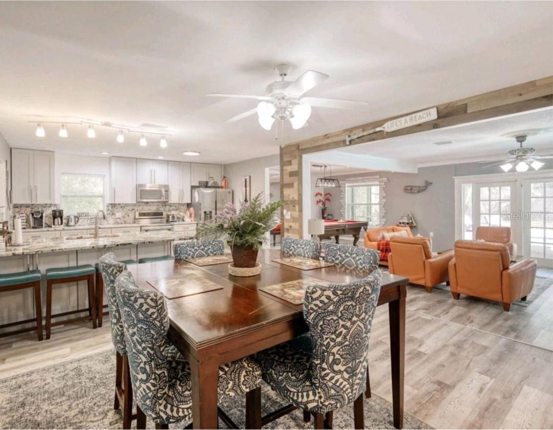 Listing photo id 7 for 5153 Miller Bayou Drive