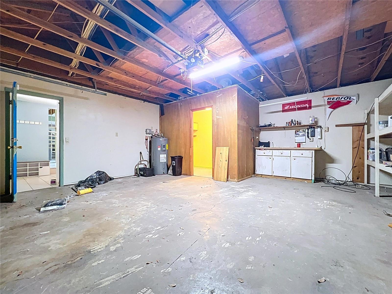 Image 12 of 67 For 2900 Cr 415  
