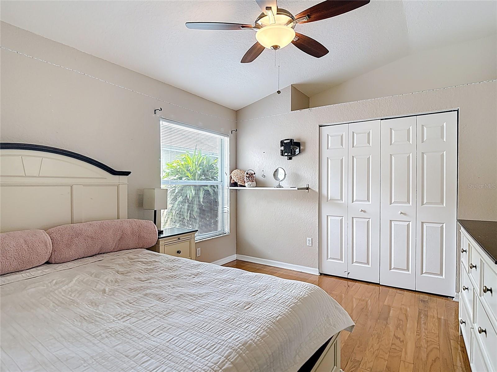 Image 30 of 44 For 3001 Regal Oaks Boulevard