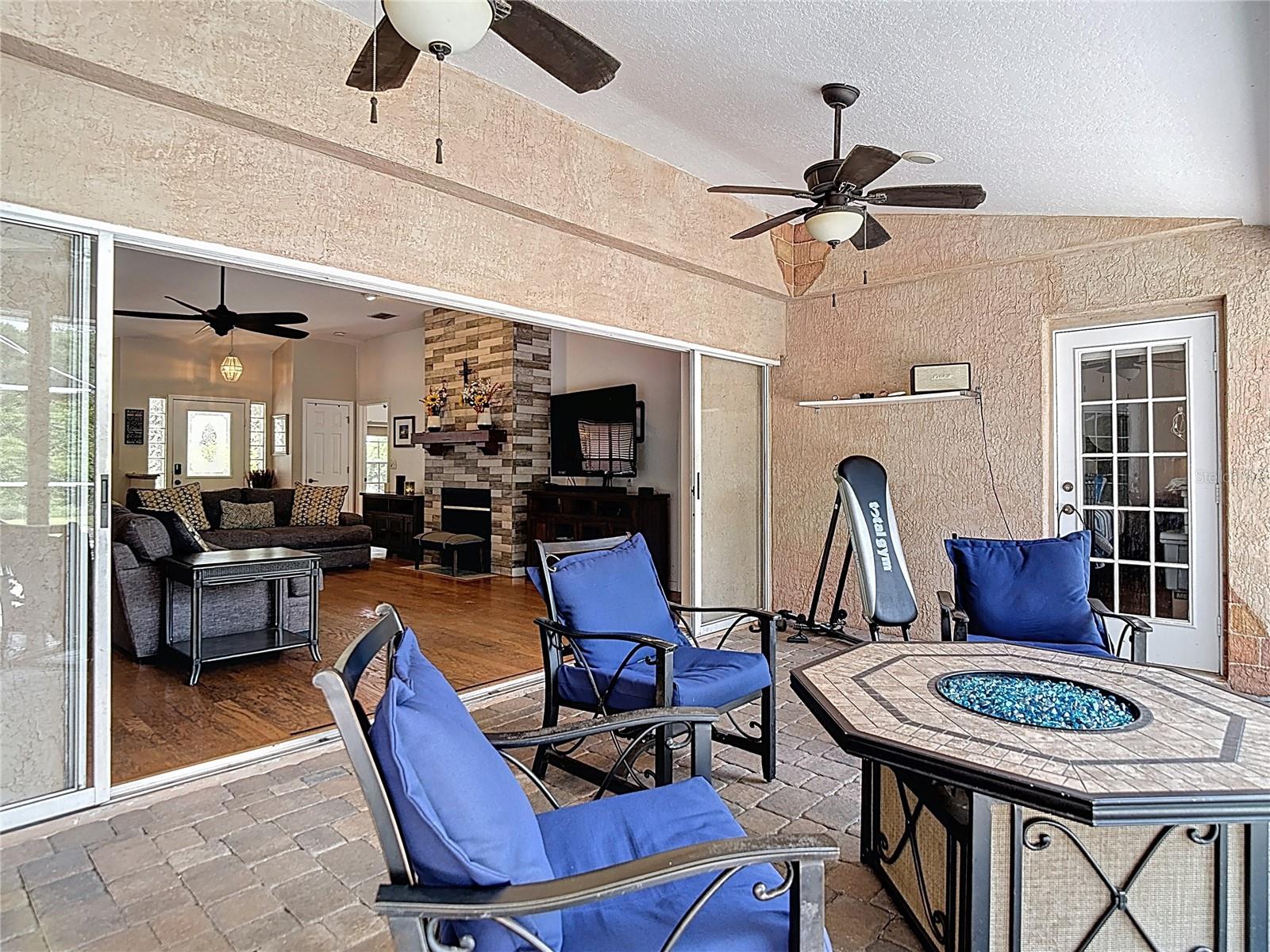Image 35 of 44 For 3001 Regal Oaks Boulevard