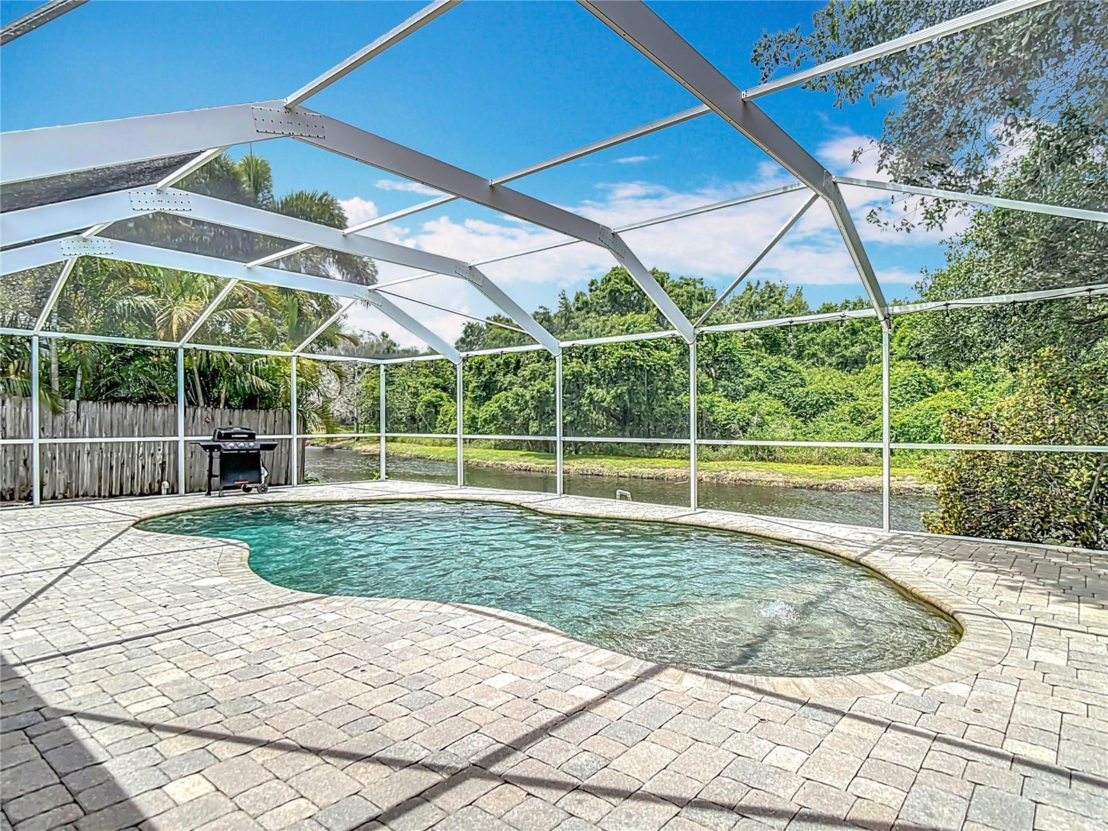 Image 39 of 44 For 3001 Regal Oaks Boulevard