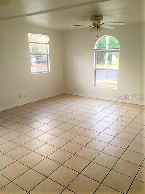 Image 3 of 16 For 3901 18th Avenue S
