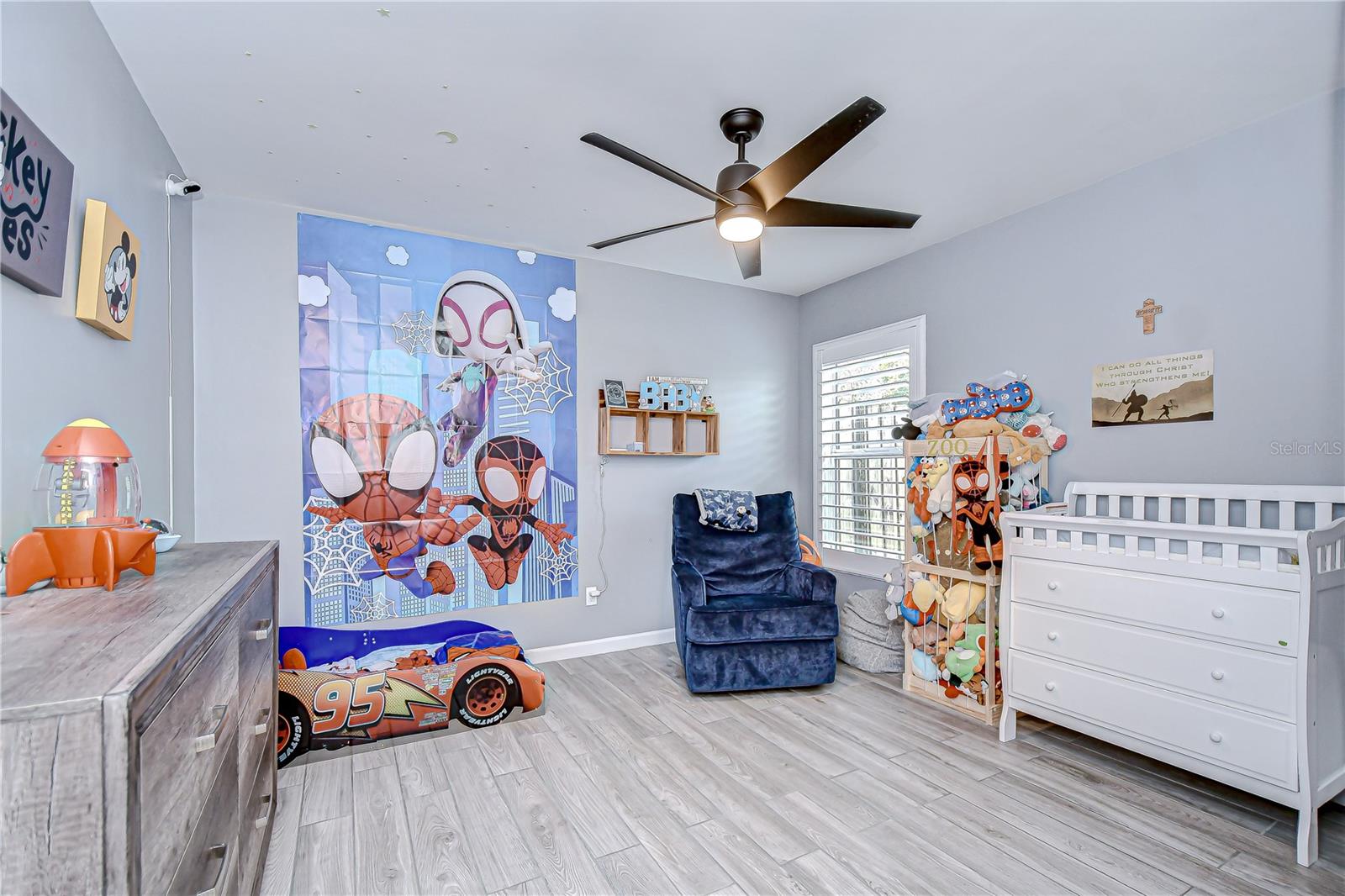 Listing photo id 17 for 2020 Elk Spring Drive